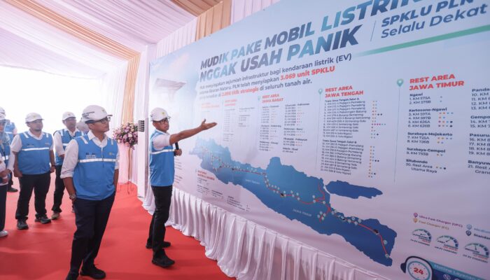 Wamen BUMN Cek Langsung Kesiapan SPKLU PLN Layani Kebutuhan Nataru