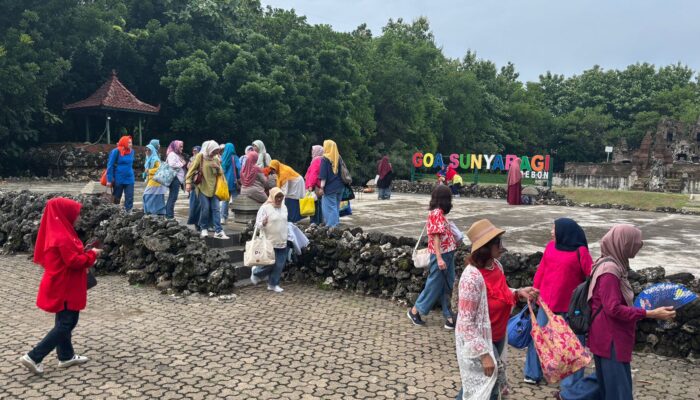 Libur Panjang Isra Miraj dan Imlek, Goa Sunyaragi Dikunjungi Ribuan Wisatawan