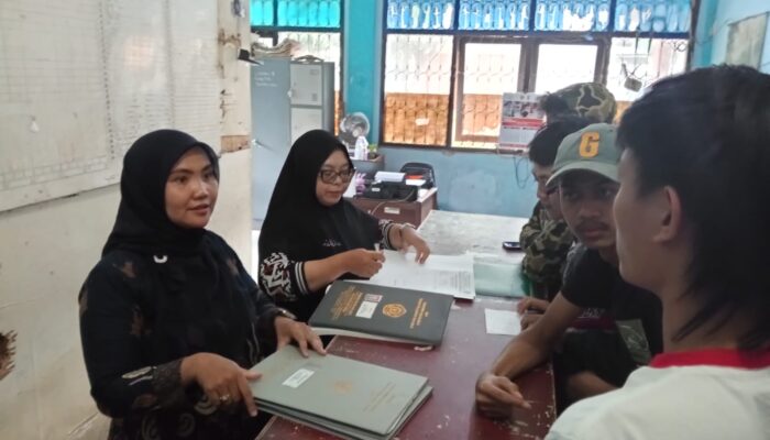 SMK Nasional Serahkan Ijazah yang Tertahan, Tunggakan Siswa Capai Rp 525 juta 