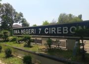 Siswa SMAN 7 Cirebon yang Gagal Ikuti SNBP akan Kirim Petisi ke Presiden Prabowo