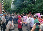 FPB Gelar Aksi di Pelabuhan Cirebon Tuntut Transparansi CSR 