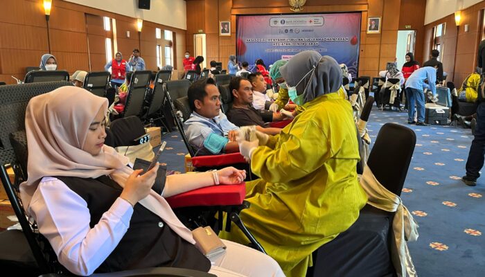 Gandeng PMI Kota Cirebon, KPw BI Gelar Donor Darah Jelang Ramadan