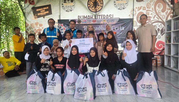 50 Bingkisan Ramadan untuk Yatim dan Dhuafa, dari YBM PLN UP3 Indramayu 