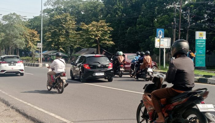 Lalu Lintas Normal, U-turn yang Sempat Ditutup Kini Dapat Dilewati, Warga : Alhamdulillah