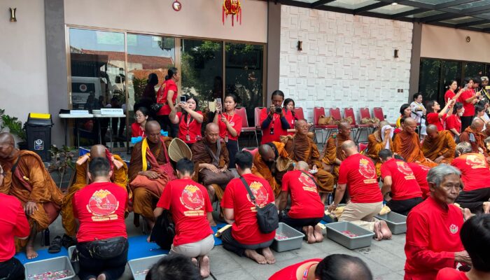 38 Bikkhu Thudong Jalan Kaki Thailand – Magelang, Singgah di Cirebon Tiga Hari