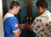 Kabid BMD dan Pemilik Bina Sentra Segel Stadion Bima Kota Cirebon