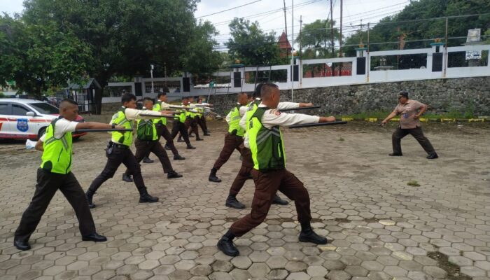 Jelang Hari Buruh, PLN UP3 Indramayu Tingkatkan Layanan Satpam Melalui Pembinaan