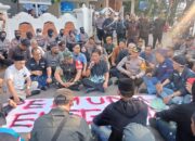 KNPI Kota Cirebon Unras, Menuntut Kadispora Dicopot