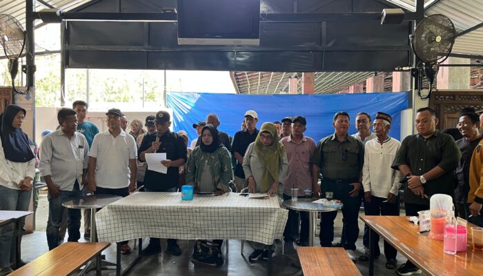 Berkumpul, Ketua RW Nyatakan Siap Pasang Badan Kawal Kepemimpinan Walikota Edo