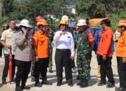 Bupati Cirebon Imron Tinjau Lokasi Longsor Gunung Kuda 