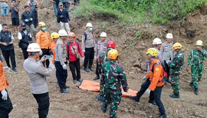 Dua Korban Ditemukan, Pencarian di Longsoran Galian C Argasunya Dihentikan