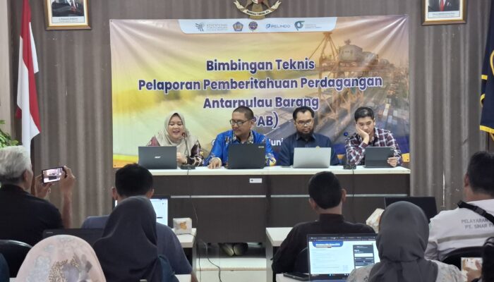 Sinergi Pelindo dan Stakeholders : Dari Perusahaan untuk Pelanggan dan Warga.