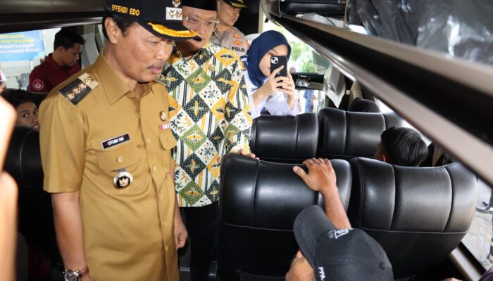 Pastikan Kesiapan Mudik Lebaran 2025, Wali Kota Cirebon Tinjau Ramp Check di Terminal Harjamukti