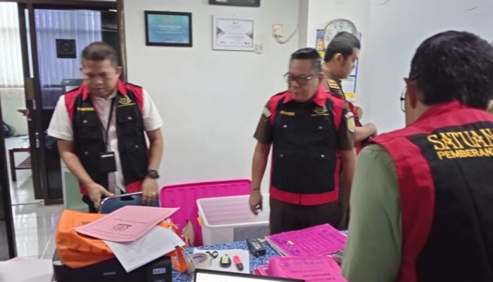 Kejari Kembali Geledah BPR Bank Cirebon : Tak Berpengaruh Terhadap Tabungan Nasabah