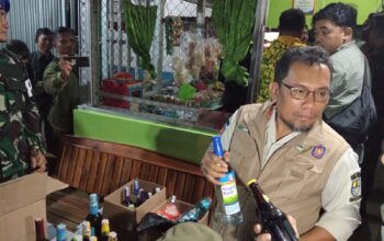 Operasi Jam Malam, Forkopimda Kota Cirebon Masih Temukan Warung Jual Miras