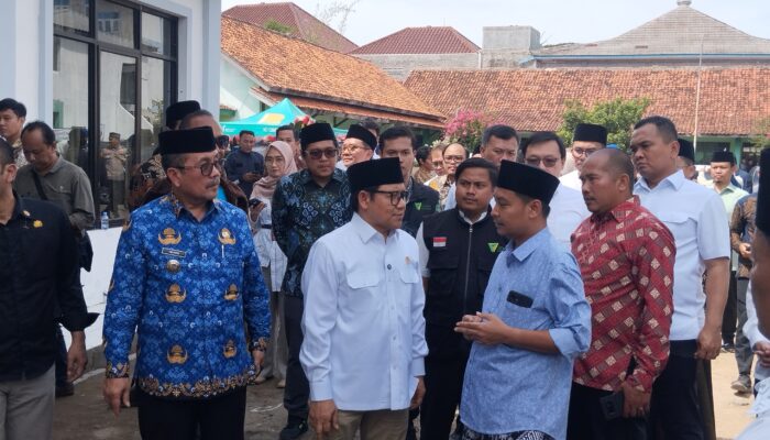 Menko PM Muhaimin : Pesantren Berperan Penting dalam Pengentasan Kemiskinan dan Pemerataan Pendidikan
