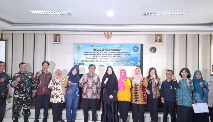 Seminar Parenting: Strategi Orang Tua dalam Mencegah Stunting Menuju Indonesia Emas 2045 Kolaborasi TP PKK Panjunan dan PT Pelindo Cirebon