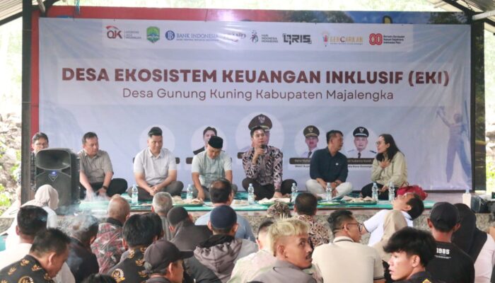 OJK Cirebon Luncurkan Program EKI di Desa Gunung Kuning Majalengka