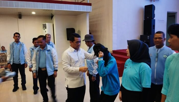1013 Mahasiswa KKN UGJ Dilepas Wamen Riza Patria : Siap Mengabdi di Tengah Masyarakat