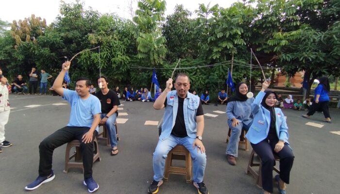 Lomba Seru, Fraksi PAN DPRD Kota Cirebon Meriahkan HUT ke-80 RI dan ke-27 PAN 