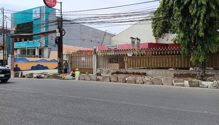 Perbaikan Trotoar dan Drainase Jalan Kartini, akan Dihiasi Ornamen Cirebon