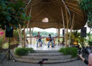 Legacy Music Center Tampilkan Siswa dalam Guitar Showcase Dawai Senja di Jiwan Coffee