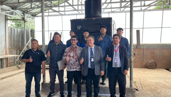 Kolaborasi PT CMN dan SMK Karya Nasional Kuningan Hadirkan Solusi Nyata Atasi Masalah Sampah Daerah