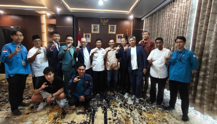 Investor Jepang Tertarik Kembangkan Budidaya Jamur Shiitake di Kota Cirebon, Wali Kota Sambut Hangat