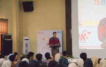 BIK 2025 dan Perkuat Ketahanan Finansial, OJK Mengedukasi Calon PMI di Indramayu