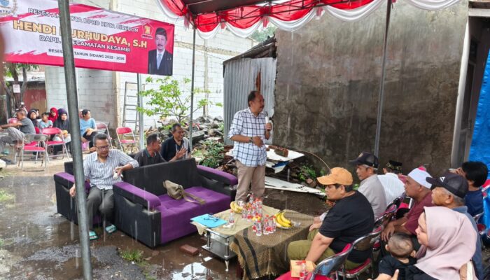 Hendi Serap Aspirasi Warga Karya Bakti: Fokus Perbaikan Jalan dan Rutilahu