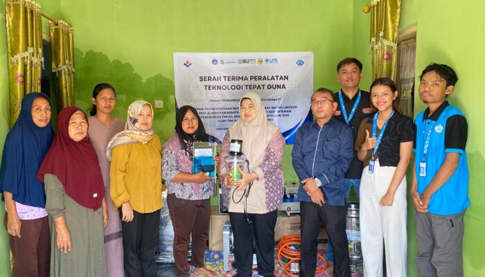 Kolaborasi UGJ dan UMKM Pesisir Cirebon, Tingkatkan Produksi Kerupuk Lewat Program PKM 2025