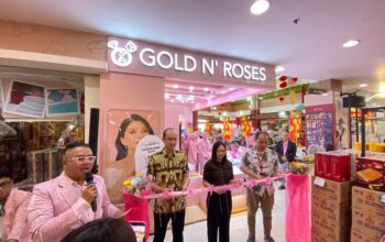 Perhiasan Stylish Sekaligus Investasi, Gold & Roses Hadir di Cirebon Junction 