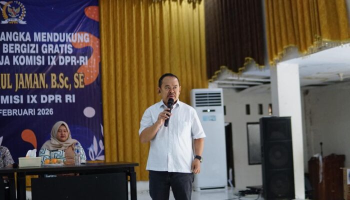 Komisi IX DPR Sosialisasikan Program Makan Bergizi Gratis di SMKN 2 Kota Serang