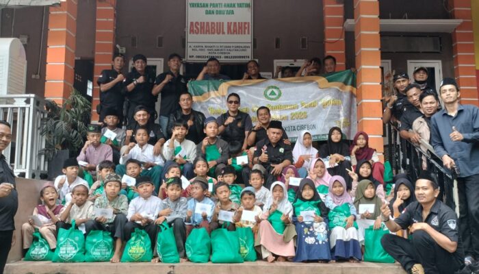 Peduli Sesama, LPKSM Al Jabbar Cirebon Salurkan Santunan ke Yatim dan Dhuafa