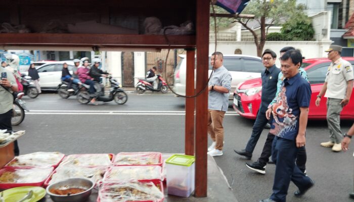 Dua Pekan Berjalan, Festival Ramadan di Jalan Siliwangi Kota Cirebon Dievaluasi