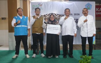 Sambut Hari Lahir Pancasila, PLN dan SMK Sehati Karawang Perkuat Link and Match Lewat Pelatihan Konversi Motor Listrik