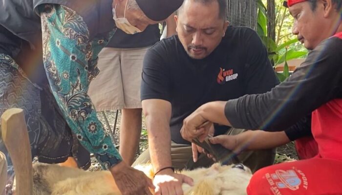 Warung Kopi Manis Cirebon Gelar Kurban, Filosofi Berbagi Jadi Kunci Kesuksesan Usaha
