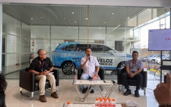 Mobilitas Kuningan Makin Modern, Auto2000 Perkenalkan Veloz Hybrid EV