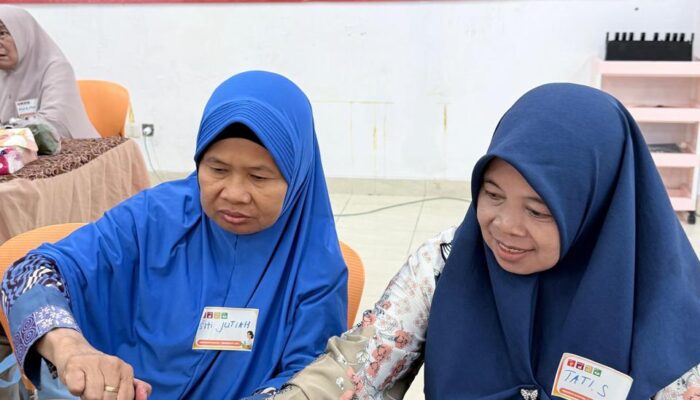 JAPFA Cirebon Edukasi Ibu Rumah Tangga Olah Sampah Organik Jadi Bernilai Ekonomi