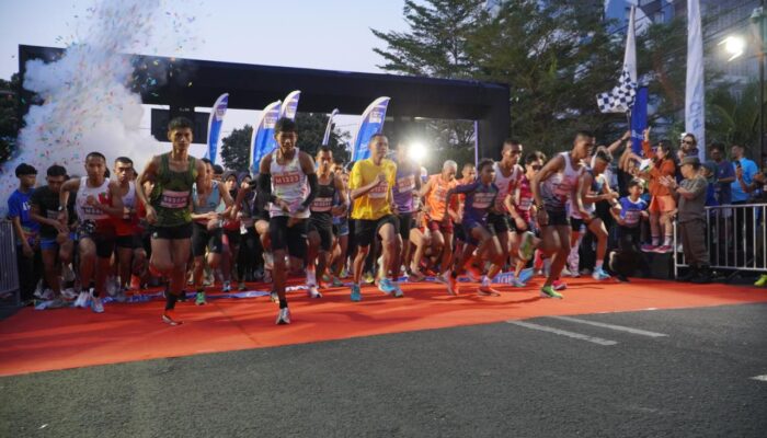 2.100 Pelari Ramaikan Cirebon Run 10K, Dorong Sport Tourism Kota Cirebon