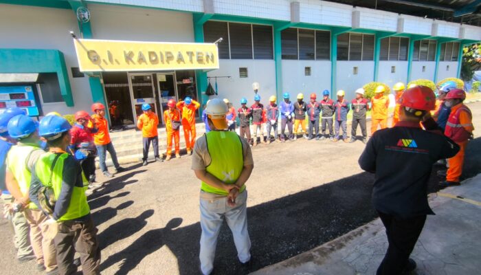 Siaga Iduladha PLN UPT Cirebon Melakukan Pekerjaan Pengantian Kubikel Incoming Trafo#3 di GI Kadipaten