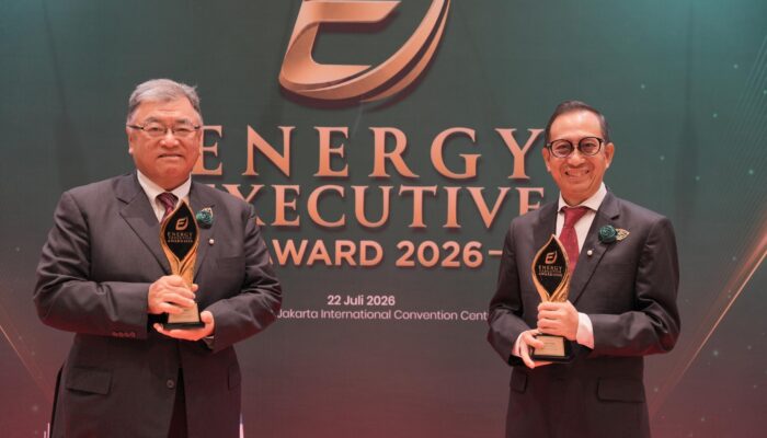 Dua Pimpinan Cirebon Power Dinobatkan sebagai Tokoh Energi Berkelanjutan 2026