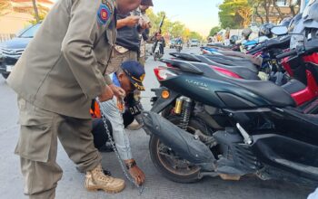 Satpol PP Kota Cirebon Tindak 17 Kendaraan Parkir Liar, Denda Masuk Kas Daerah