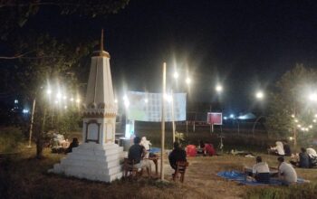 Nobar Timnas Indonesia vs Vietnam di Angkringan JoPaul Cirebon, Suasana Meriah Penuh Nasionalisme