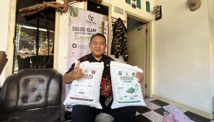 Lurah Kunjungi Warga Karyamulya, Limbah Disulap Jadi Cuan dan Dukung Program Zero Waste