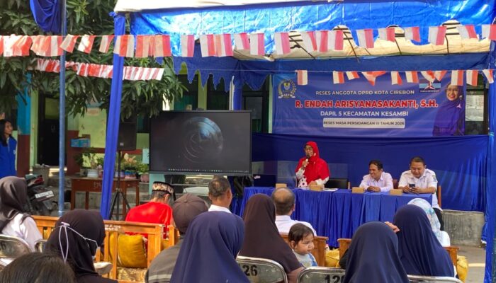 Di Reses,  Endah Ingatkan Orang Tua : Bahaya HP Mengintai Anak