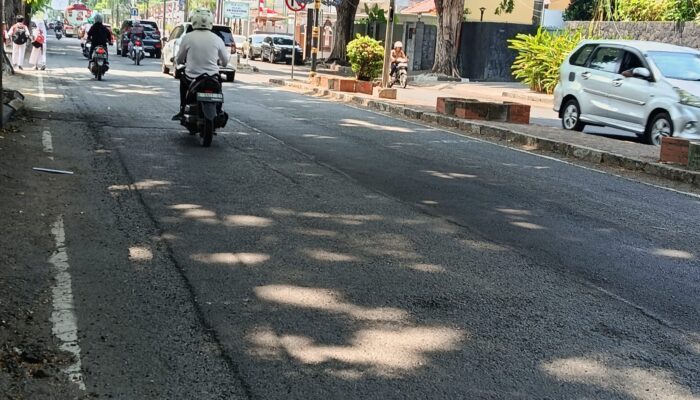 Termasuk Jalan Cipto, DPUTR Kota Cirebon Diperbaiki Infrastruktur 