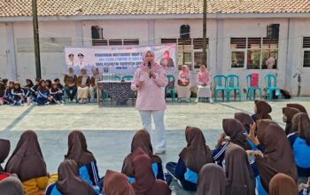 Cegah Stunting Sejak Remaja, Dinkes Kabupaten Cirebon Edukasi 200 Siswi SMPN 1 Gebang