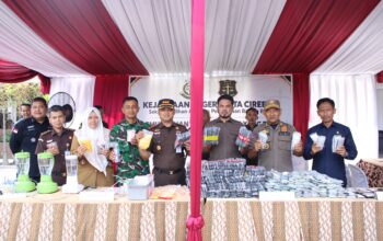 Kejari Kota Cirebon Musnahkan 55,46 Gram Sabu dan 76 Ribu Lebih Butir Obat Tanpa Izin Edar