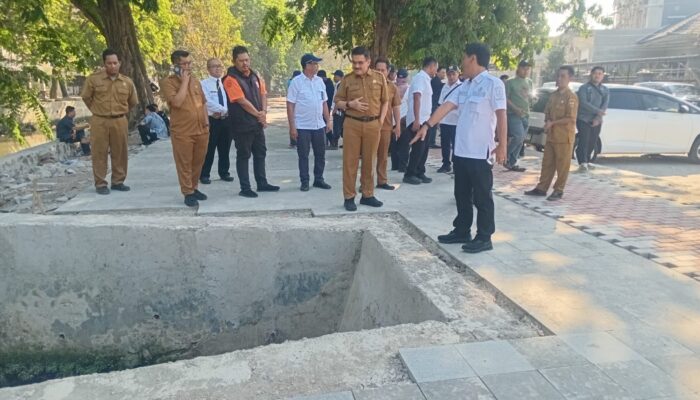 Kali Sukalila – Kalibaru Mulai Berubah, Penataan 75 Persen dan Jembatan Gantung Disiapkan